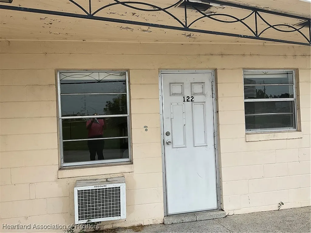 1 bed, 1.0 bath, 600 sqft, $800 — Photo 2