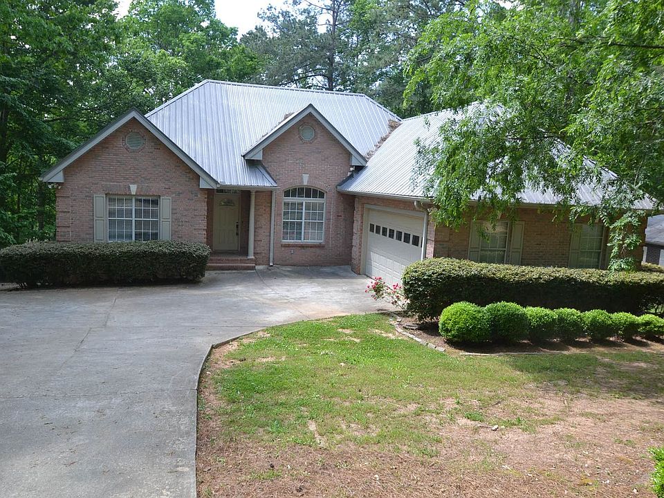 1st image of 5001 Lake Forest Dr SE