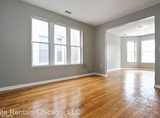 6808 S Champlain Ave, Chicago, IL 60637