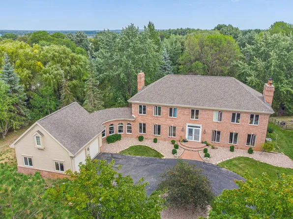 4405 Oak Ridge Cir, De Pere, WI 54115