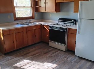 1019-1023 Decatur St #1021-4, Lincoln, IL 62656