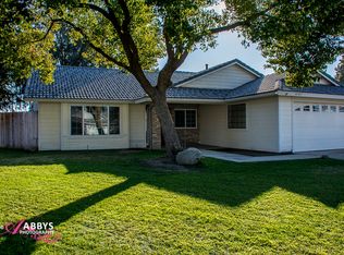 4101 Southern Breeze Dr, Bakersfield, CA 93313