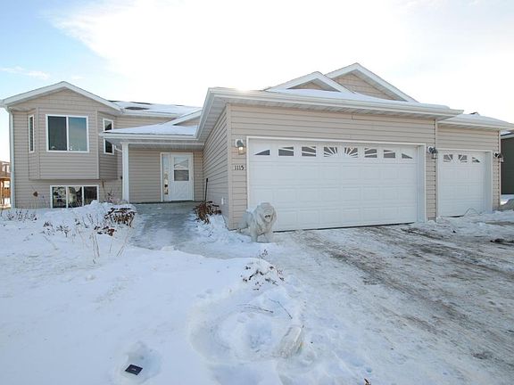 2nd image of 1115 38th Ave S