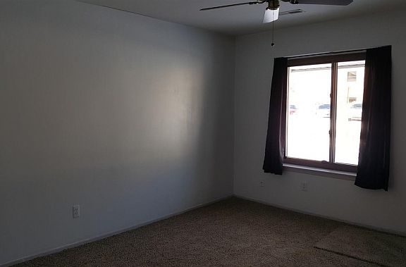 5th image of 16636 Eastland St