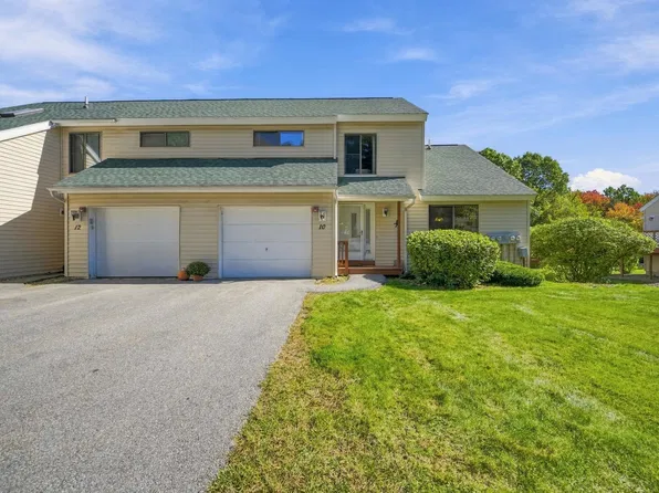 10 Ironwood Lane, Atkinson, NH 03811
