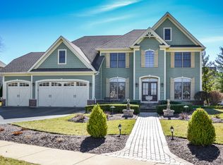 3492 Winding Meadow Ln, Geneva, IL 60134