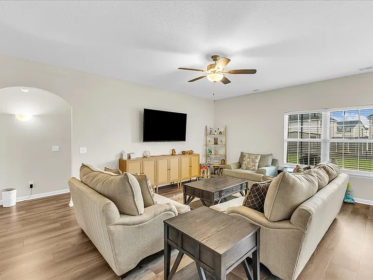36 Herty Ln — Photo 13