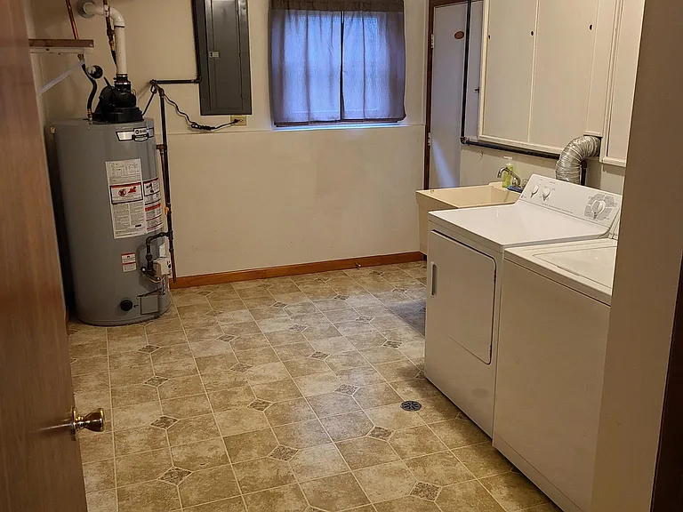 802 Terrace Way — Photo 18