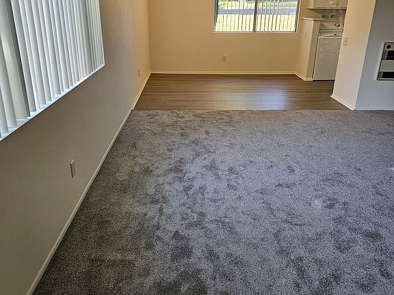 5th image of 2528 Hayes Dr
