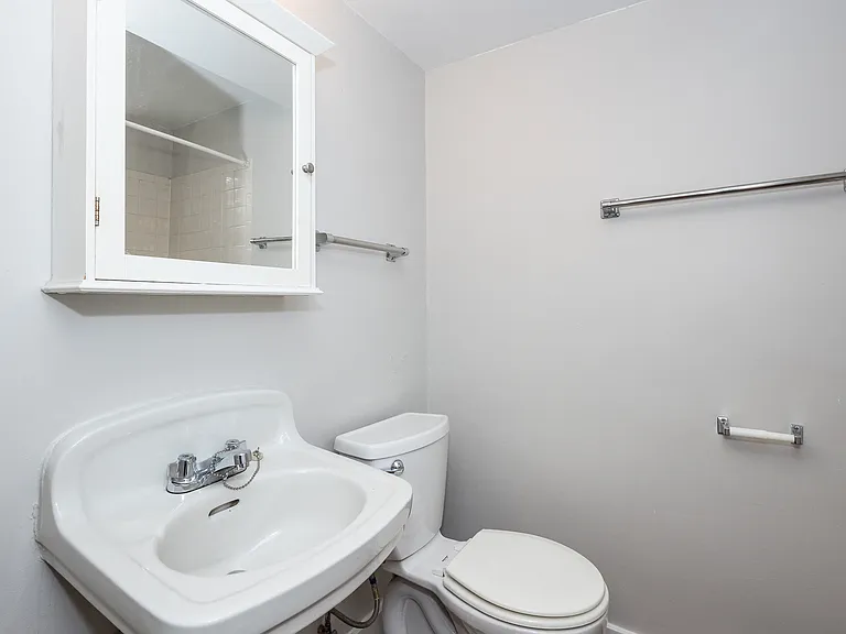 1330 Josephine St — Photo 25