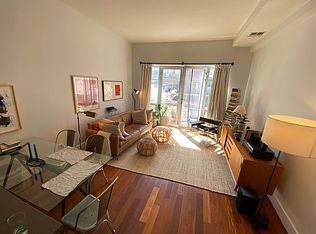 143 Jackson St APT 2B, Brooklyn, NY 11211