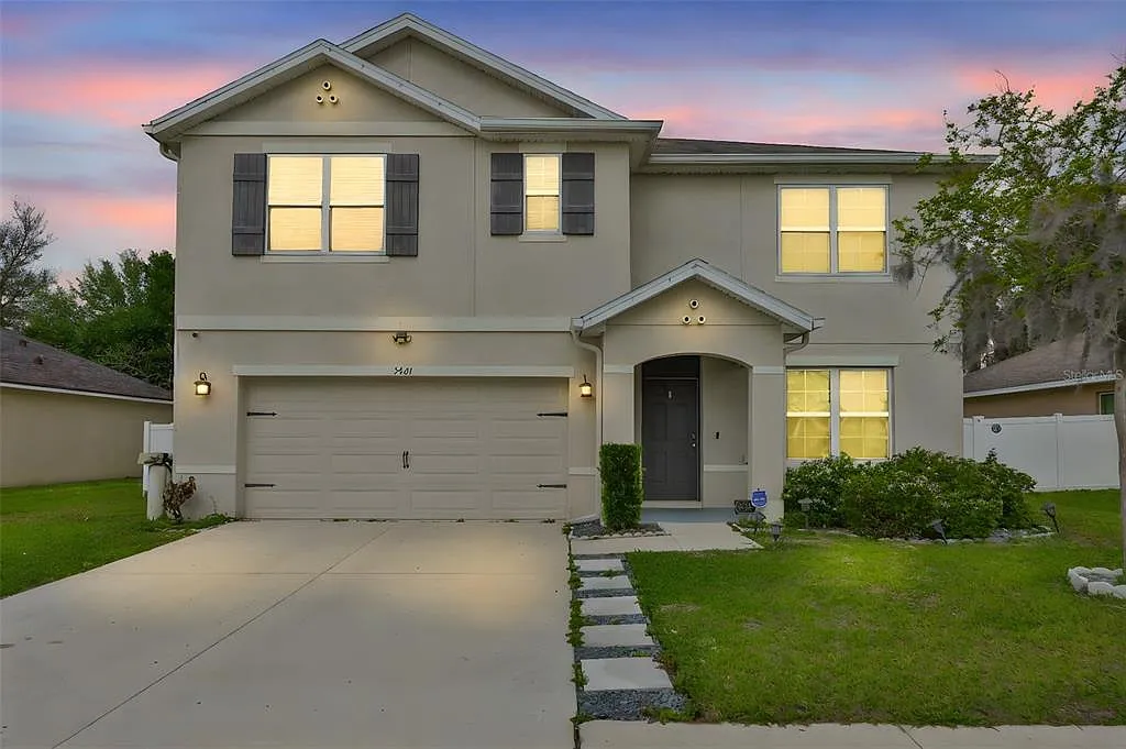 5 bed, 3.0 bath, 2605 sqft, $2,750 — Photo 1