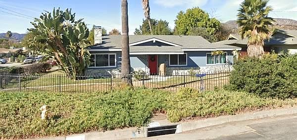 1st image of 2895 Casitas Ave