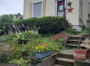 811 Bloomfield St, Roaring Spring, PA 16673