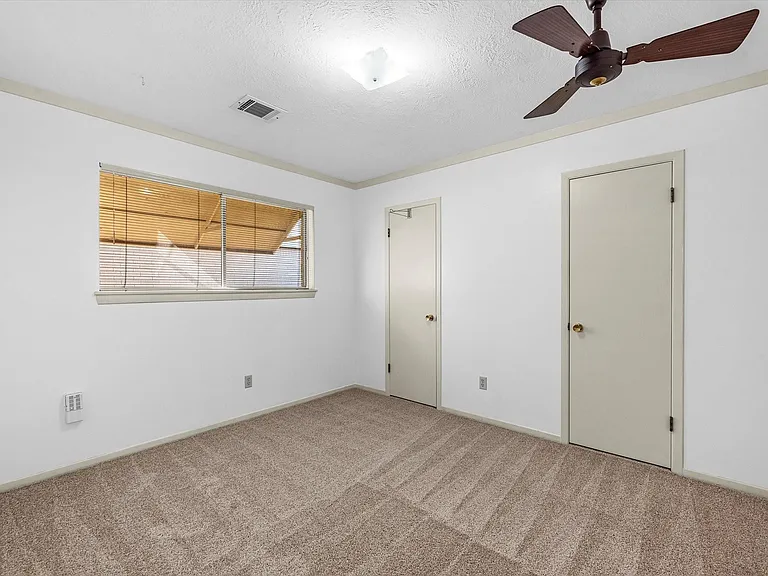3311 Westbrook Cir — Photo 20