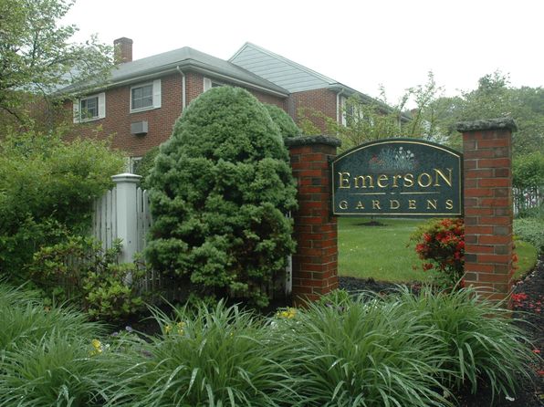 38 Emerson Gardens Rd, Lexington, MA 02420