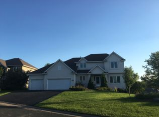 8518 College Trl, Inver Grove Heights, MN 55076