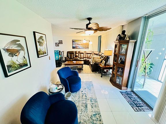 5th image of 3821 Environ Boulevard #203