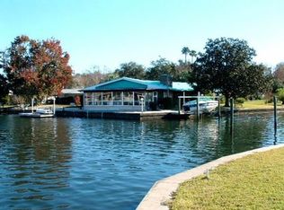 2155 N Watersedge Dr, Crystal River, FL 34429