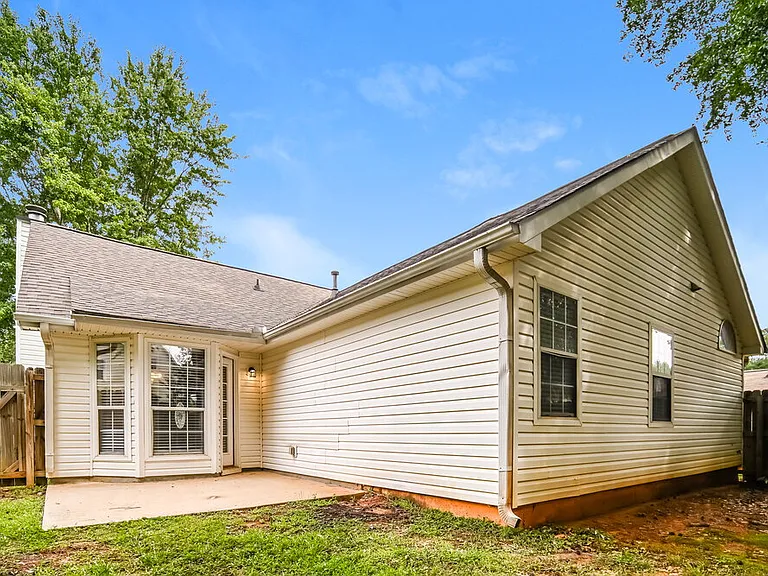 642 Beaver Run Trce — Photo 16