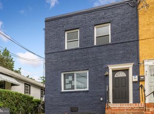 919 46th St NE, Washington, DC 20019