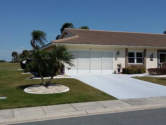 2nd image of 1627 Woodmar Dr