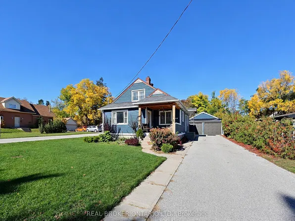 42 Donald St, Barrie, ON L4N 1E3