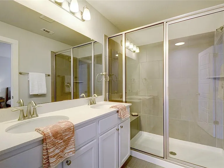 7408 Buchholz St — Photo 7