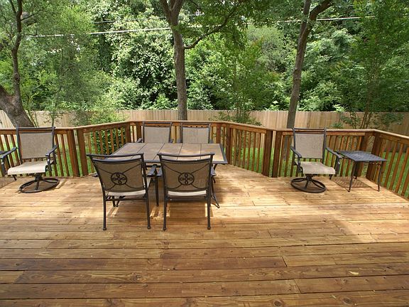 Huge deck in backyard