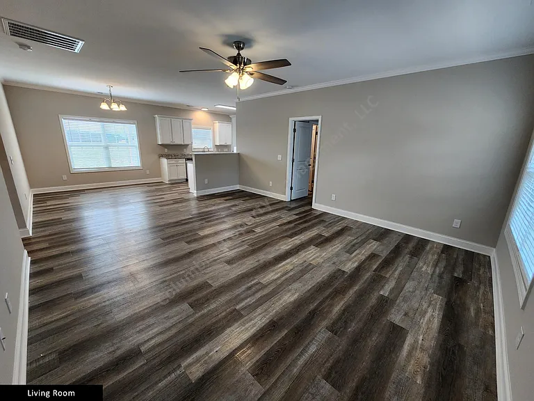 2185 Ridgeway Rd — Photo 6