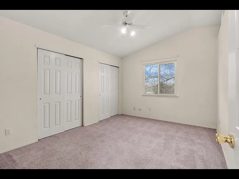 4715 Kachina St NW — Photo 8
