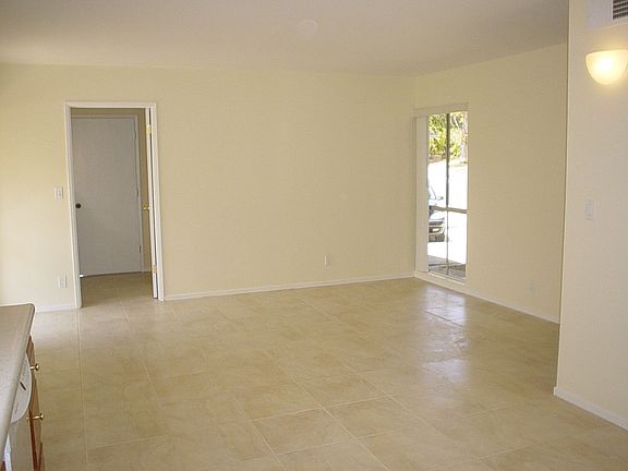 Kitchen/Family Room