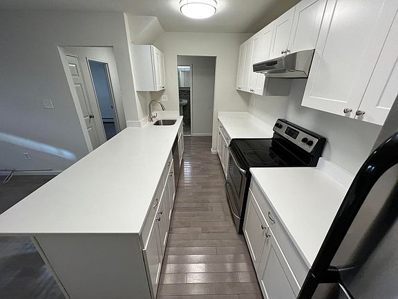 3rd image of 211 1st Ave APT 6