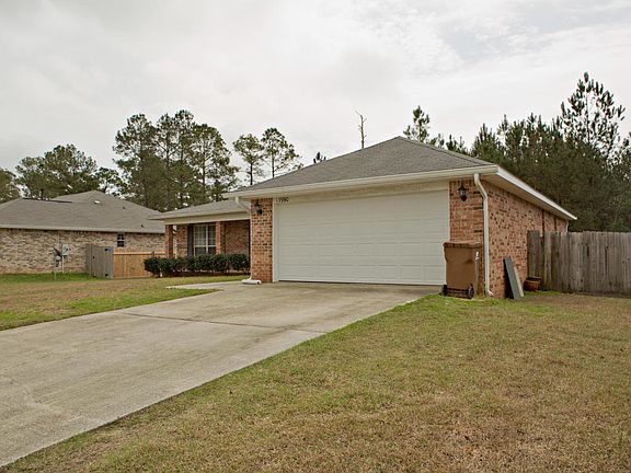 3rd image of 13990 Maddie Cir