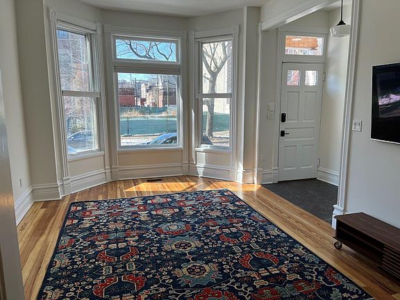 2nd image of 3345 N Lakewood Ave #1