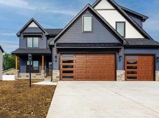 353 Pocono Ave, Morton, IL 61550