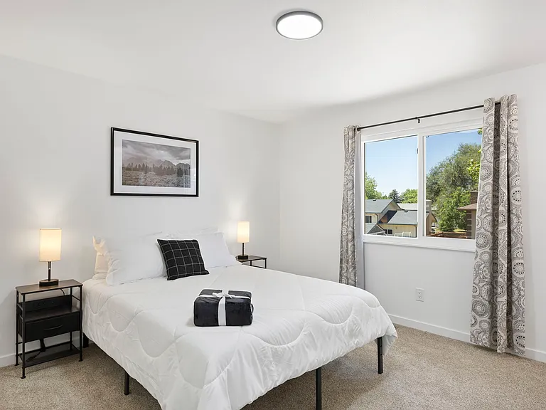 6770 Caballero Ave — Photo 7