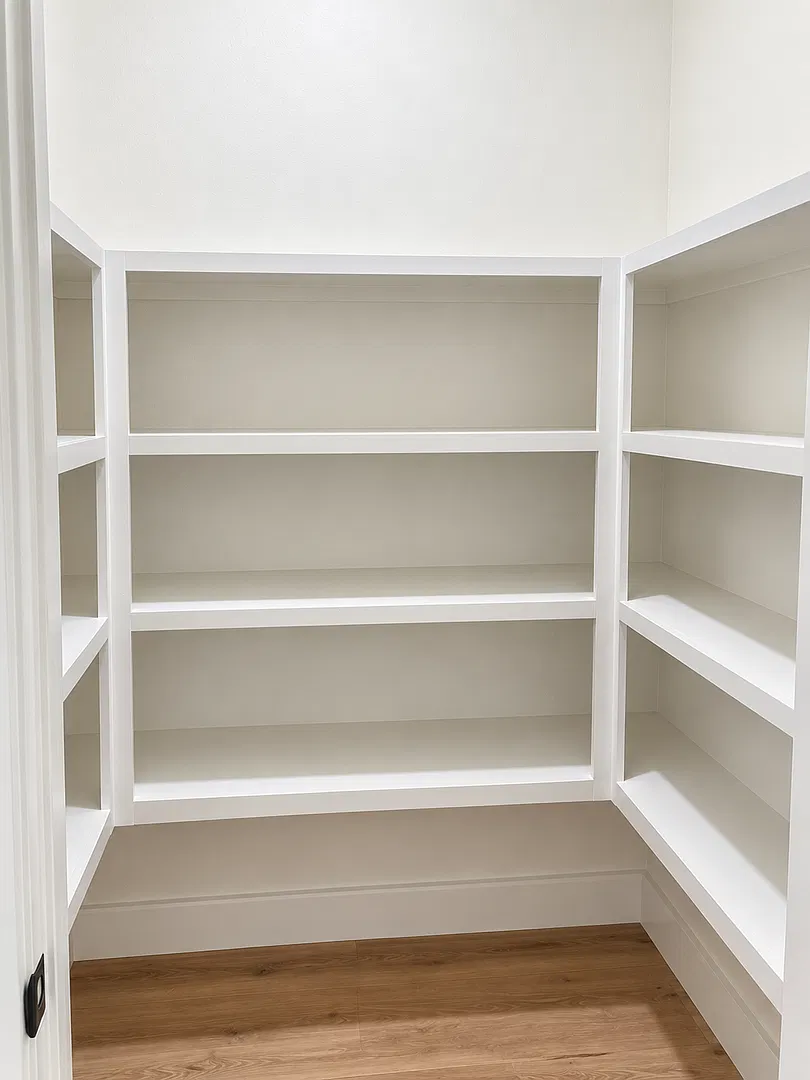 Brand New 3 Bedroom Home — Photo 2