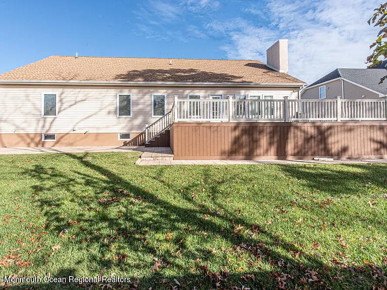 12 Cindy Ct — Photo 53