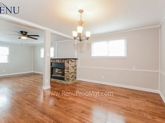 3rd image of 160 Saint Madeleine Ln