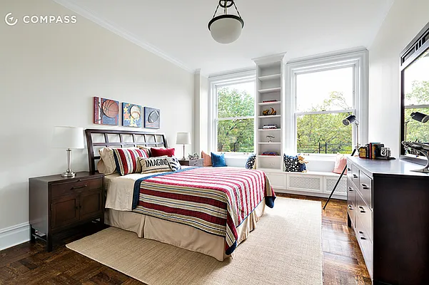 Sold by Compass | media 35