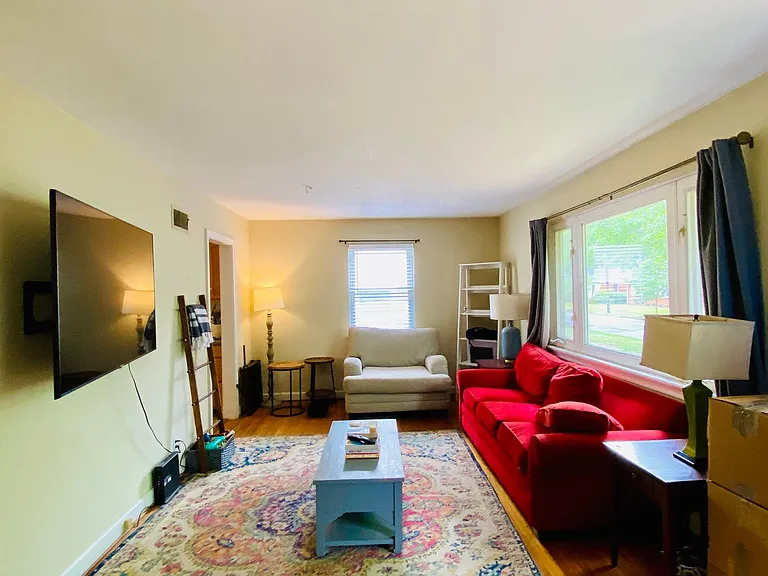 6406 Kensington Ave — Photo 8