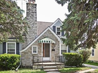 1107 Anoka Ave, Waukesha, WI 53186