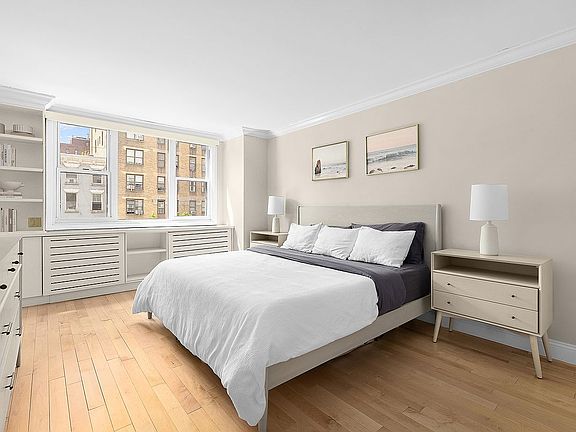 4th image of 77 7th Ave APT 4H