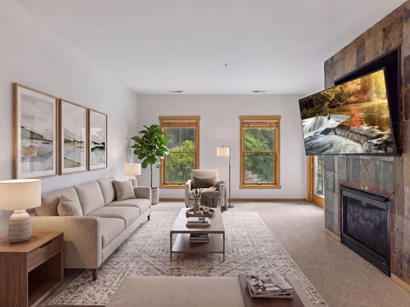 350 Main St N Unit 252, Stillwater, MN 55082