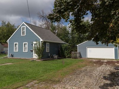 2105 3rd Ave NE, Austin, MN, 55912