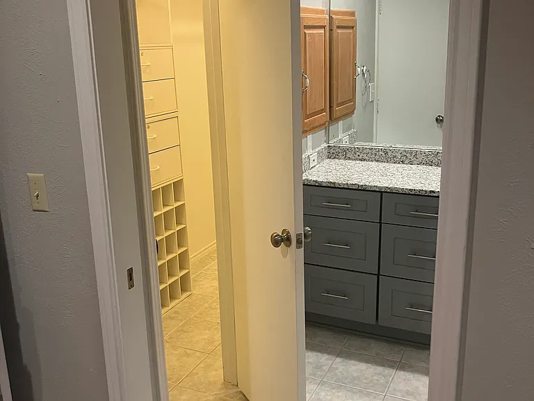 2316 Greenmeadow Dr — Photo 14