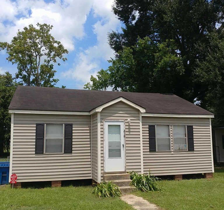 1st image of 218 Longview Dr