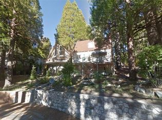 127 John Muir Rd, Lake Arrowhead, CA 92352