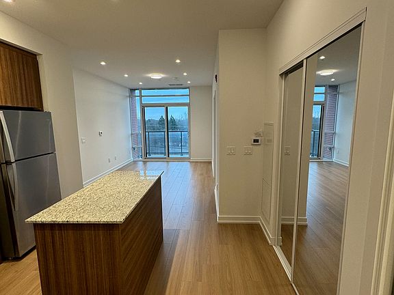 4th image of 1010 Dundas St E #514
